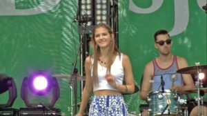 2015-08-22_noemie_stl05vps copy